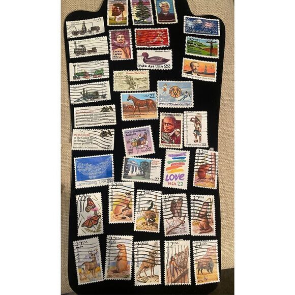 U. S. Postage Stamps 22 cents Cancelled Stamps Set of 35 - Picture 2 of 7